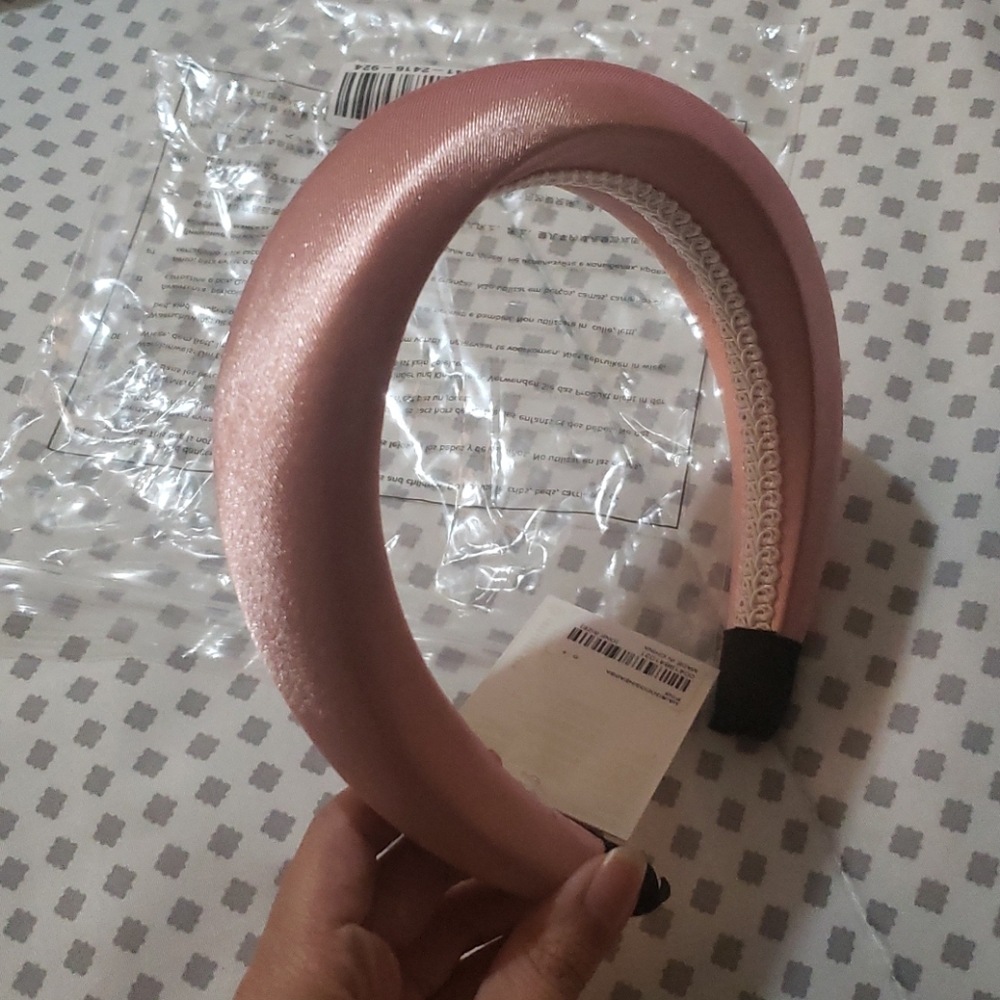 Pink headband - Picture 3 of 5